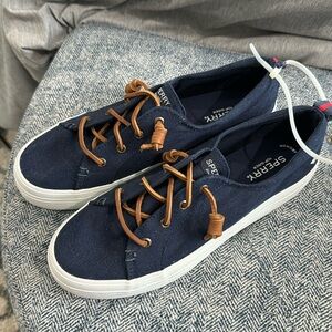 Sperry sneakers navy blue